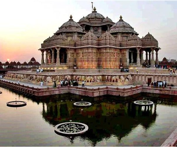 Yoga and Cultural Retreat India 1000080449