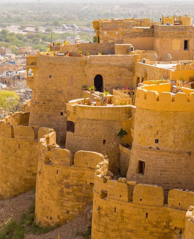 1 jaisalmer istock 1929884010