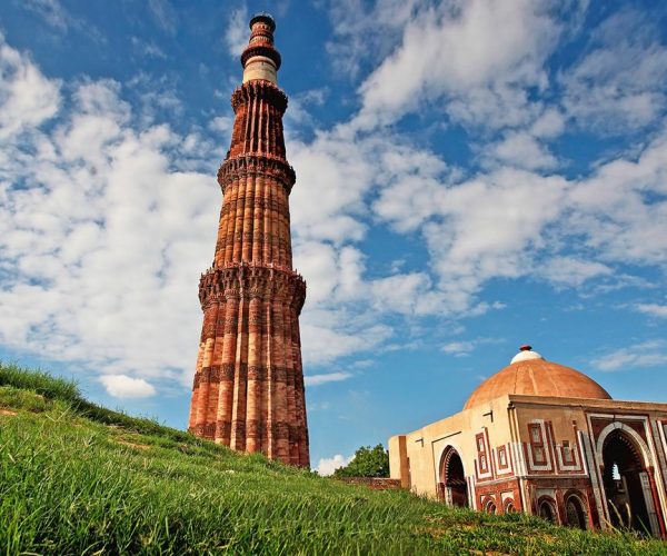 Yoga and Cultural Retreat India qutab minar